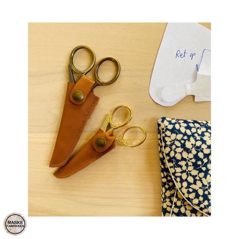 SakseEtui fra Faster Badaster - skind