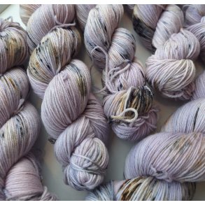 Maskefabrikkens Hndfarvede Garn - Sjleport