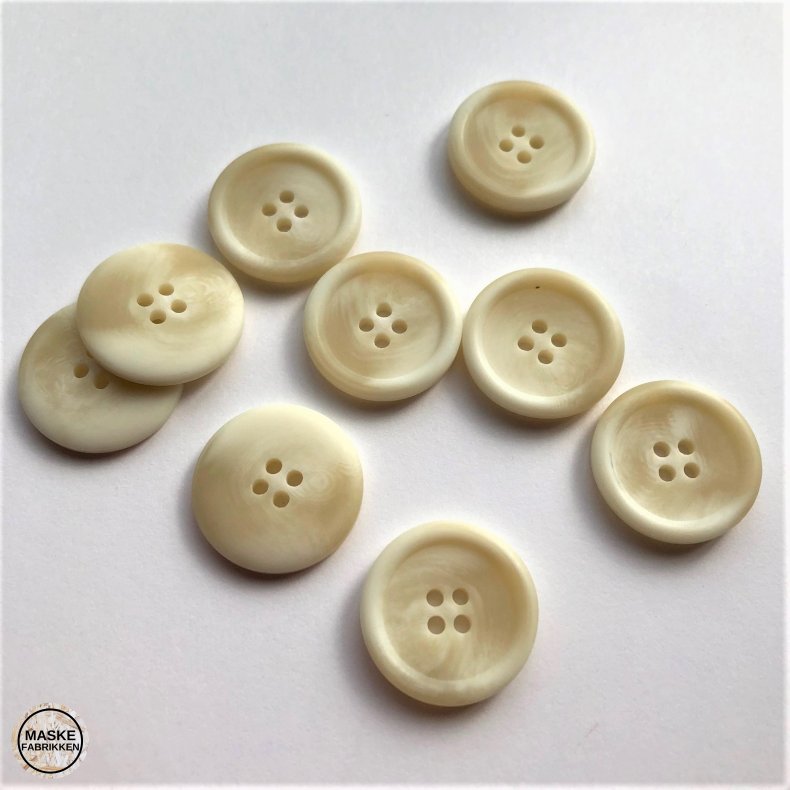 Hvid knap i hornlook 4-huls, 23 mm