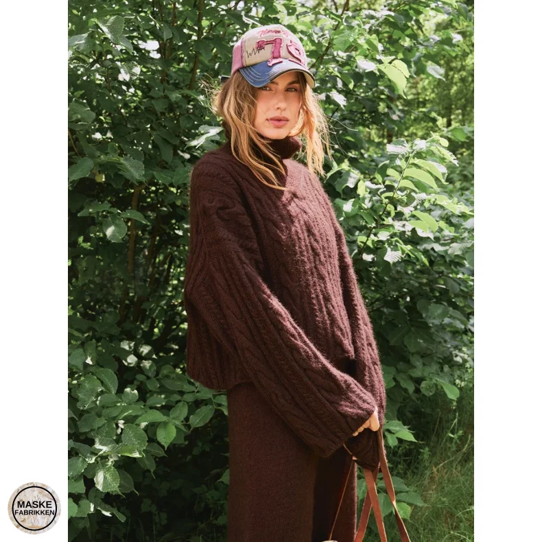 Brady Sweater, strikkeopskrift (papir)