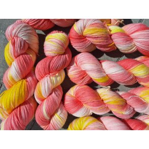 Maskefabrikkens H�ndfarvede Garn - All Inclusive