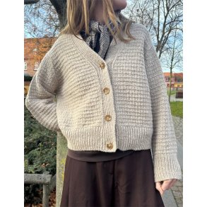Caia Cardigan, LeKnit