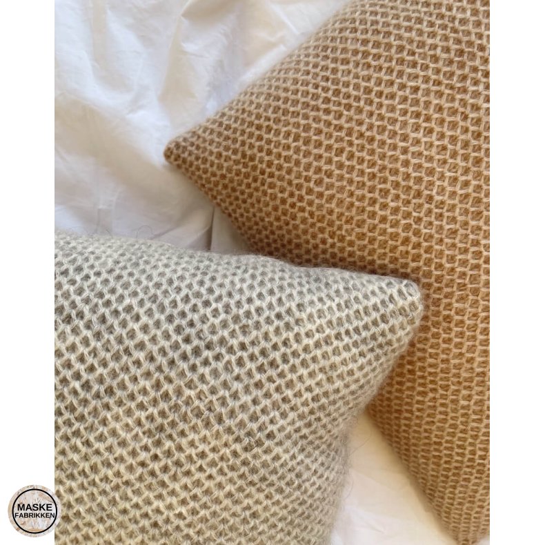 PetiteKnit - Honey Pillow, strikkeopskrift (papir)