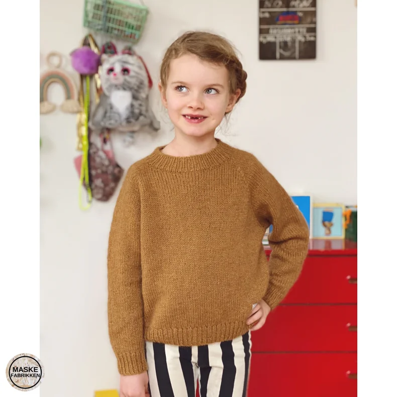 PetiteKnit - Ingen Dikkedarer Sweater Junior, strikkeopskrift (papir)