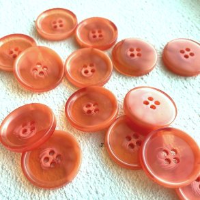 Semitransparent knap - lilla, 25 mm