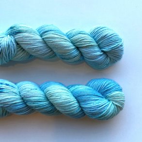 Maskefabrikkens Tykke Hndfarvede Garn - Klar Morgen