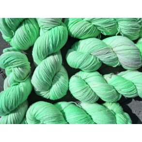 Maskefabrikkens H�ndfarvede Garn - Neon Lime