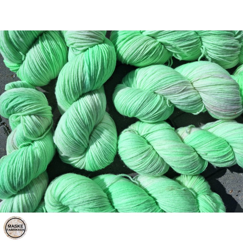 Maskefabrikkens H�ndfarvede Garn - Neon Lime