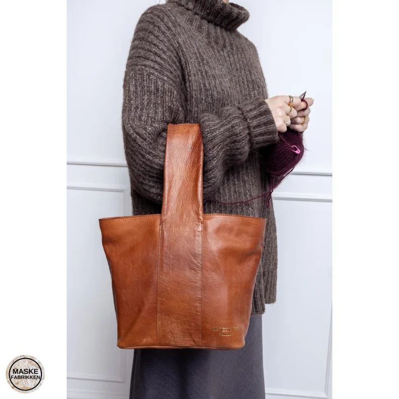 RE:DESIGNED Project 81, Walnut