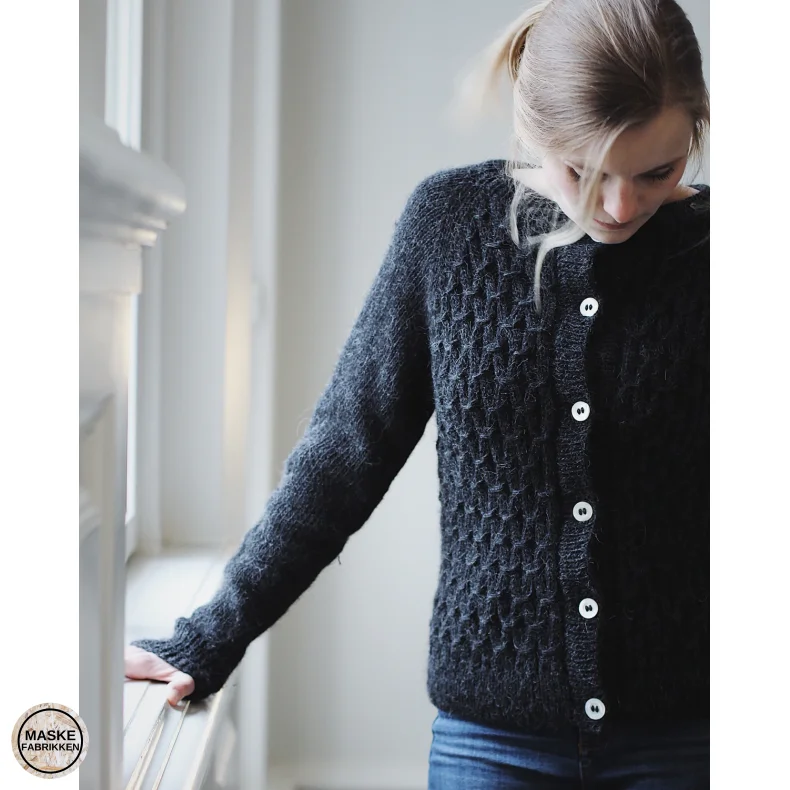 PetiteKnit - Klassisk Smock Cardigan, strikkeopskrift (papir)