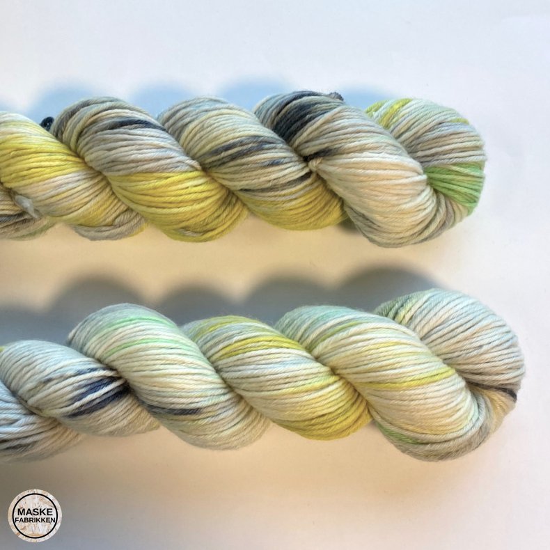 Maskefabrikkens Tykke Hndfarvede Garn - Street Art