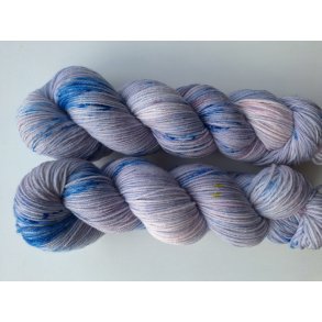 Maskefabrikkens Hndfarvede Garn - Wisteria Lane