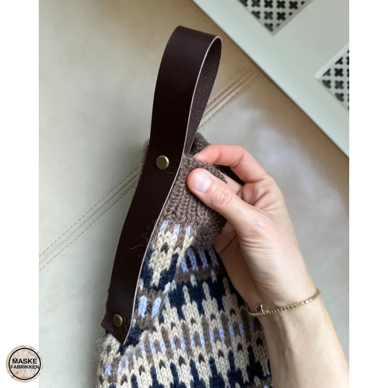 Lderstrop til Julesok - PetiteKnit, Mrkebrun