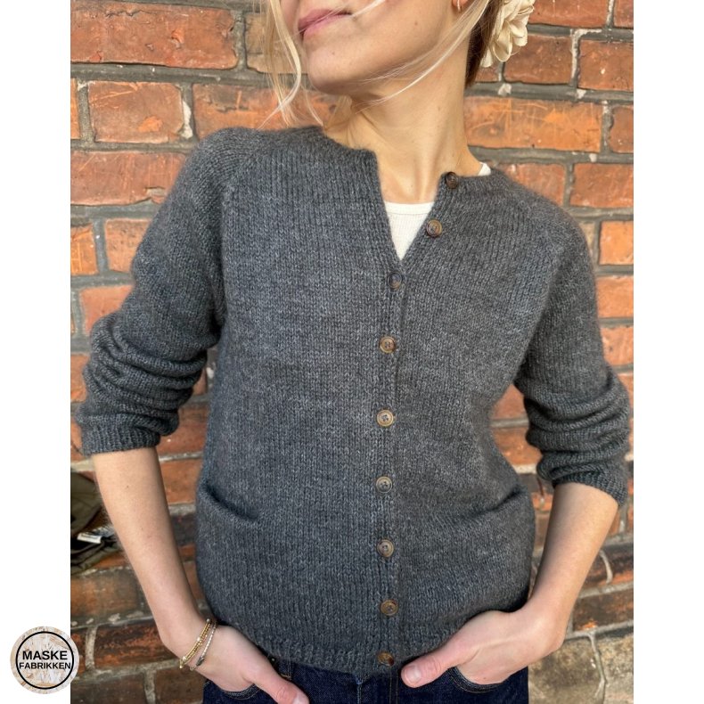 PetiteKnit - Copenhagen Cardigan, strikkeopskrift (papir)