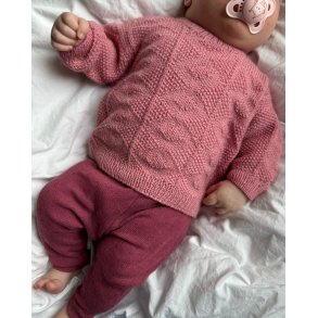 PetiteKnit - Esther Sweater Baby, strikkeopskrift (papir)