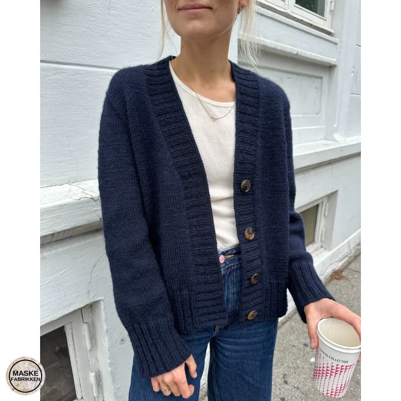 PetiteKnit - Eva Cardigan, strikkeopskrift (papir)