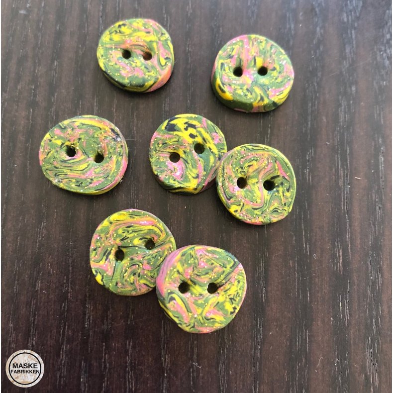 Hndlavet knap, grn marmoreret - ca. 15-16  mm