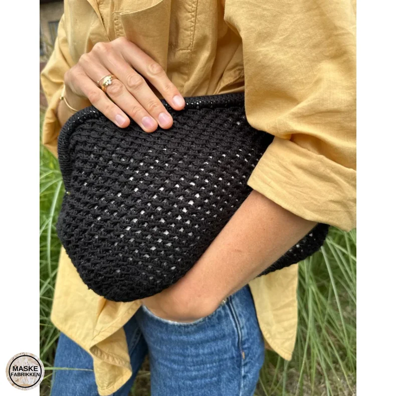 Juno Clutch - PetiteKnit, papir