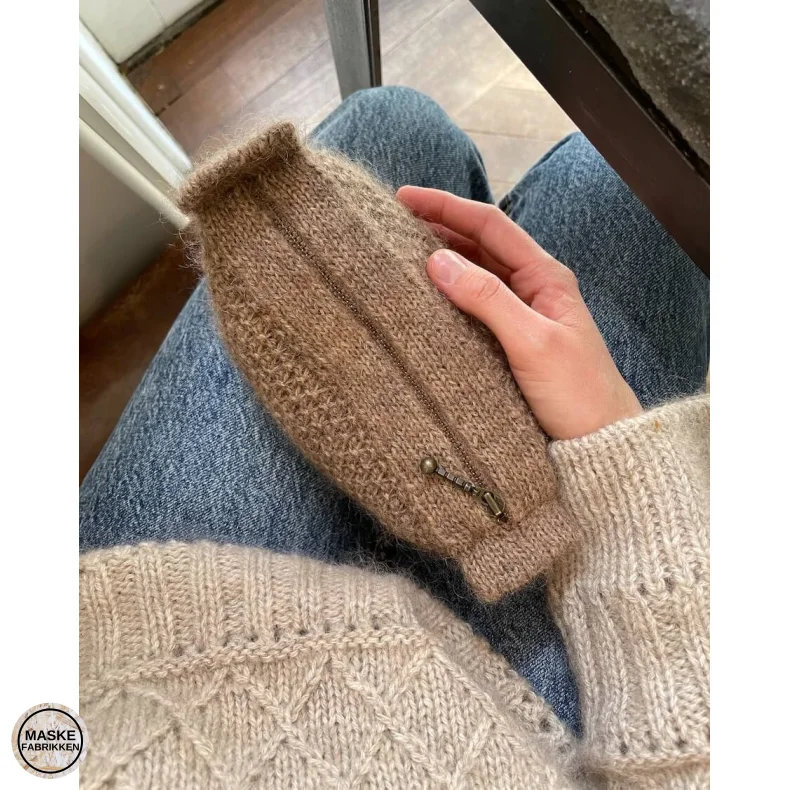 PetiteKnit - Marie Clutch, strikkeopskrift (papir)