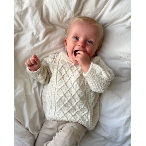 PetiteKnit - Moby Sweater Baby, strikkeopskrift (papir)