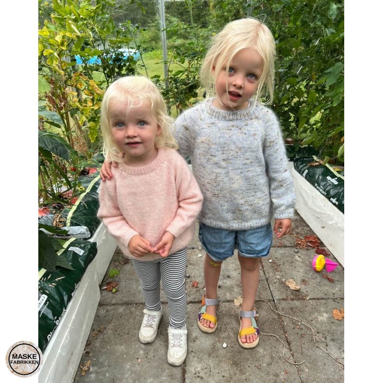 PetiteKnit - Monday Sweater Junior, strikkeopskrift (papir)