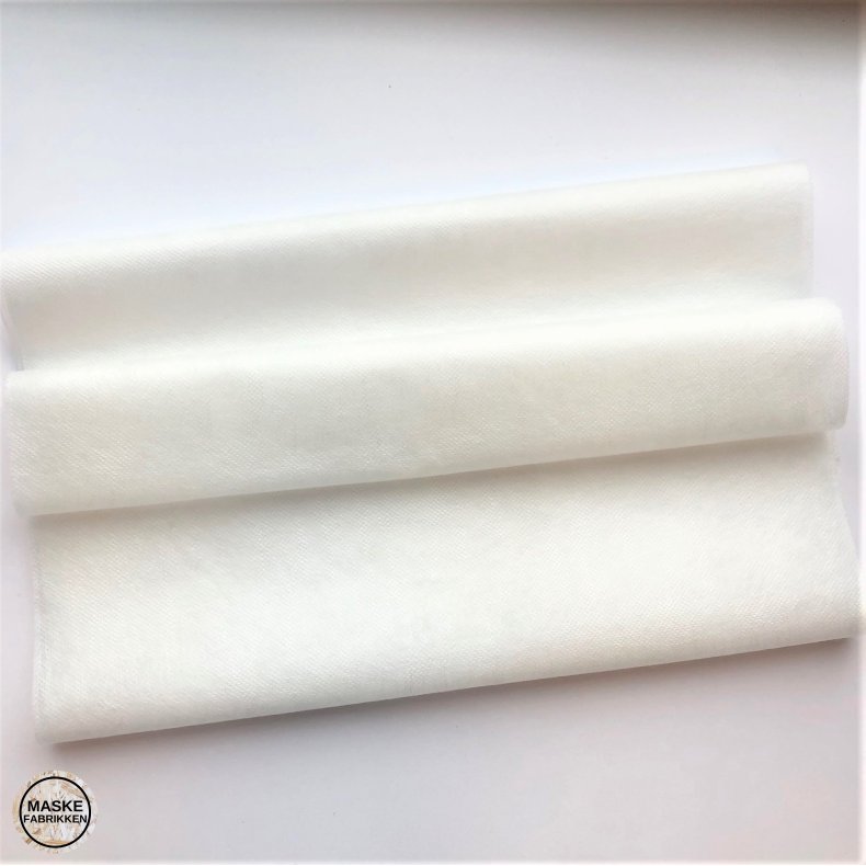 Soluvlies - vandoplselig vlies til broderi p strik - 25 cm