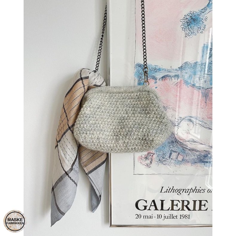 Winter Clutch - PetiteKnit, papir