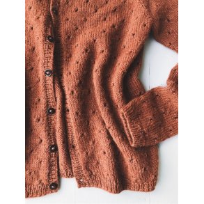 PetiteKnit - Annas Cardigan My Size, strikkeopskrift (papir)