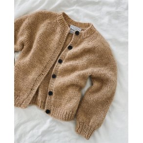 PetiteKnit - Novice Cardigan Junior - Chunky Edition, strikkeopskrift (papir)