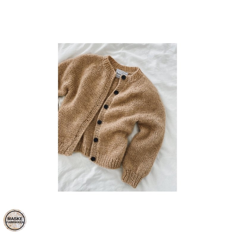 PetiteKnit - Novice Cardigan Junior - Chunky Edition, strikkeopskrift (papir)