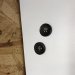 Brun knap i hornlook 4-huls, 15 mm