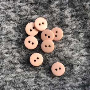 Nude mat knap 2-huls, 11 mm