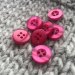 Pink knap 4-huls, 12 mm