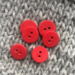 Rd mat knap 4-huls, 15 mm