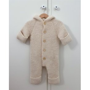 PetiteKnit - Selmas Sovedragt, strikkeopskrift (papir)