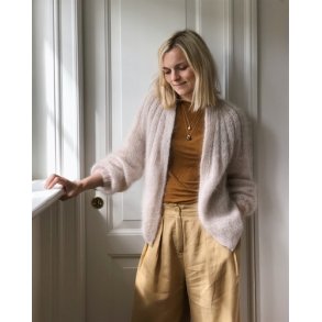 PetiteKnit - Sunday Cardigan - Mohair Edition, strikkeopskrift (papir)